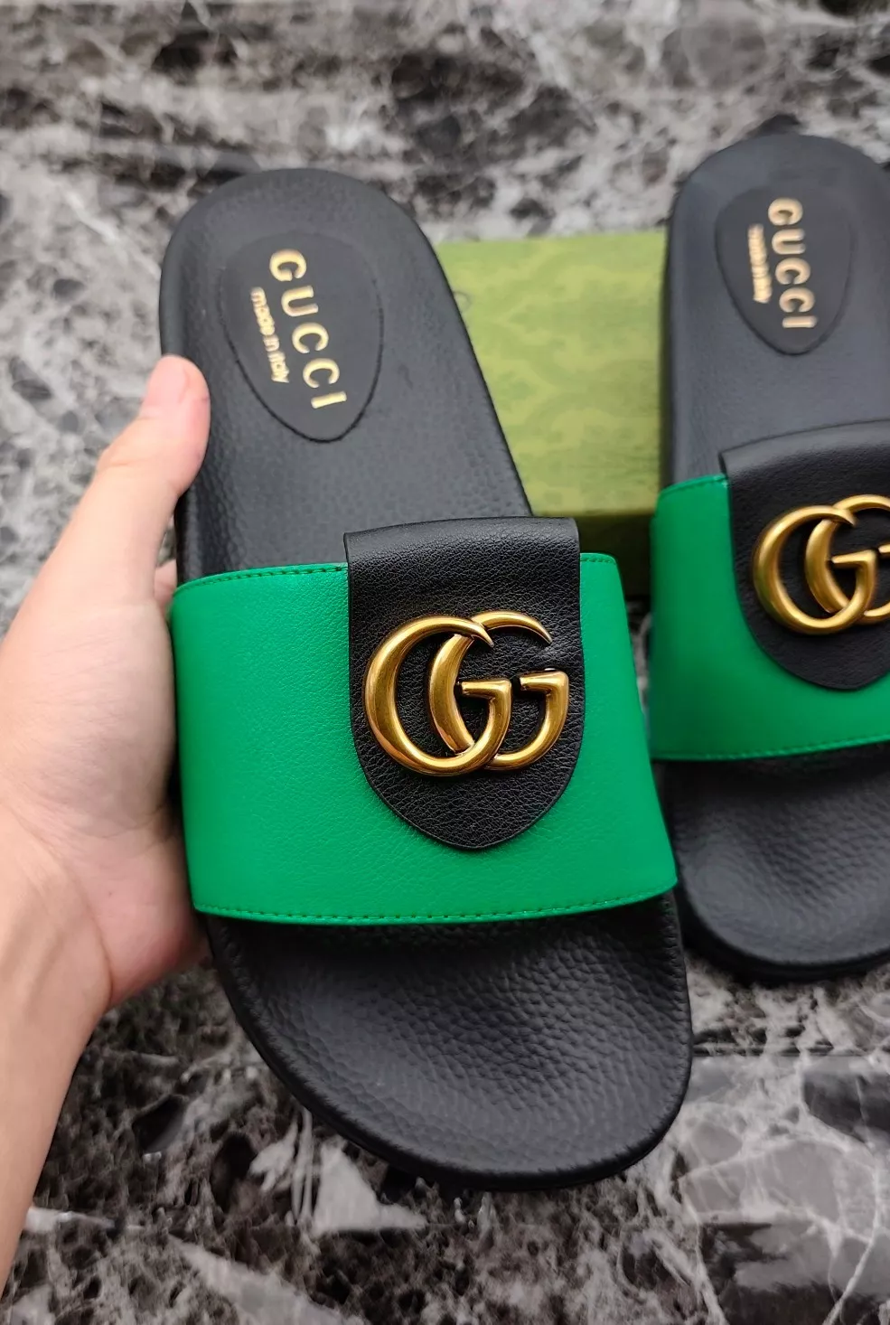 gucci chaussons pour homme s_12a2b5a2